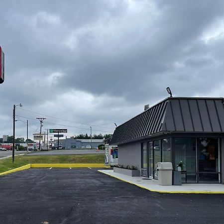 Motel 6 Wytheville Va Exteriör bild